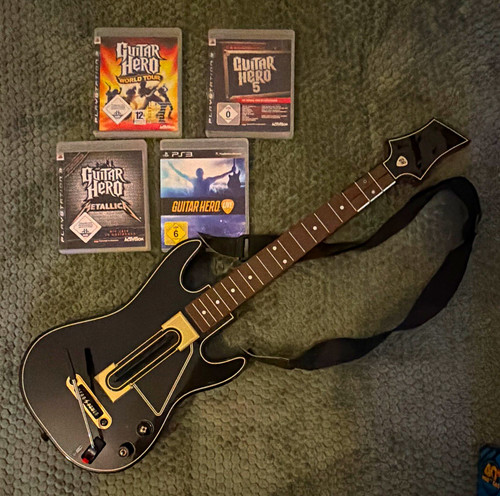 Guitar hero - guitar,